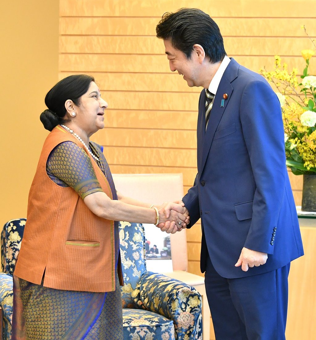 PM Abe and Indian External Affairs Minister Sushwa Swaraj